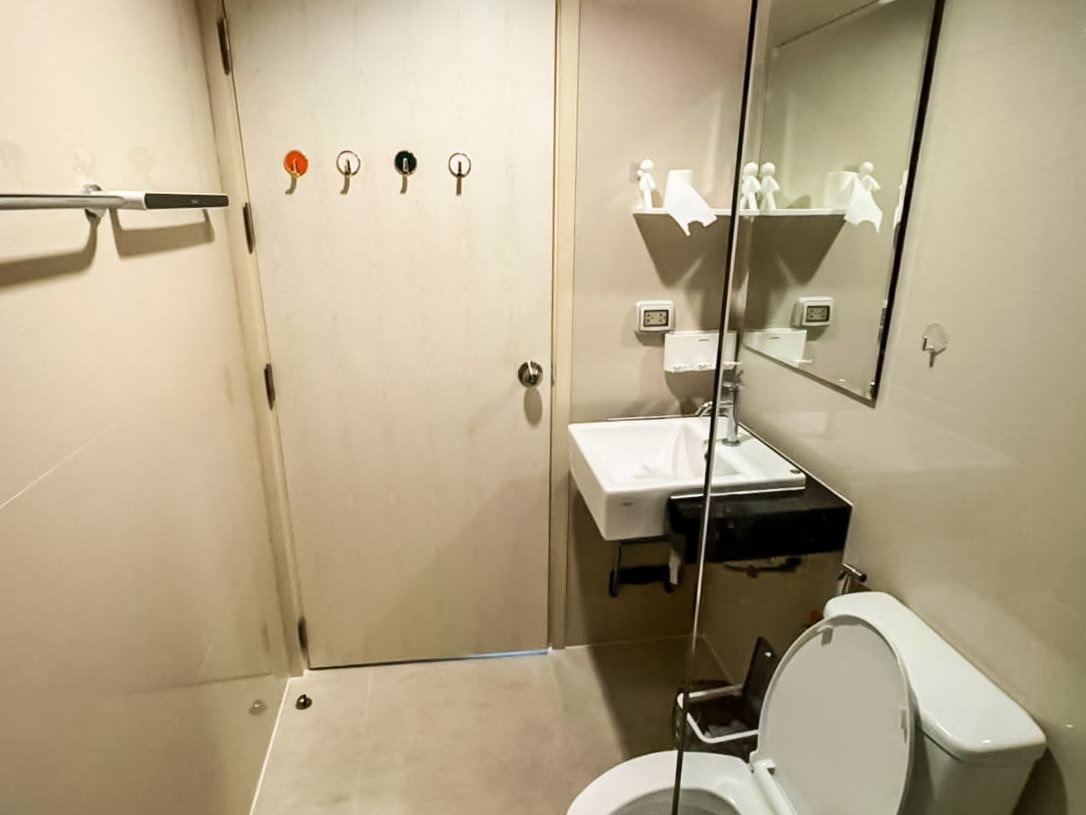 picture Infinity Condo Khao Noi Pattaya 2 Bedroom Condo for Rent - 11/12