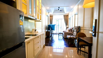 คอนโดให้เช่า : Grand Florida Beachfront Pattaya Pool Access Condo for Rent