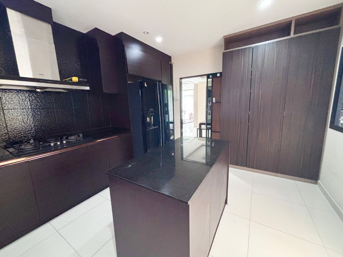 รูป ให้เช่า บ้านเดี่ยว 5 ห้องนอน โครงการ “ภัสสร เพรสทีจ บางนา-สุวรรณภูมิ” ใกล้เมกาบางนาและสนามบินสุวรรณภูมิ - รูปที่ 8/26