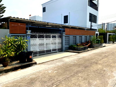 เช่าบ้านเดี่ยว ถนนประชาราษฎร์บำเพ็ญ : ให้เช่า บ้านเดี่ยว 1 ชั้น 2 ห้องนอน ถนน ประชาราษฏร์บำเพ็ญ  ซ. 8