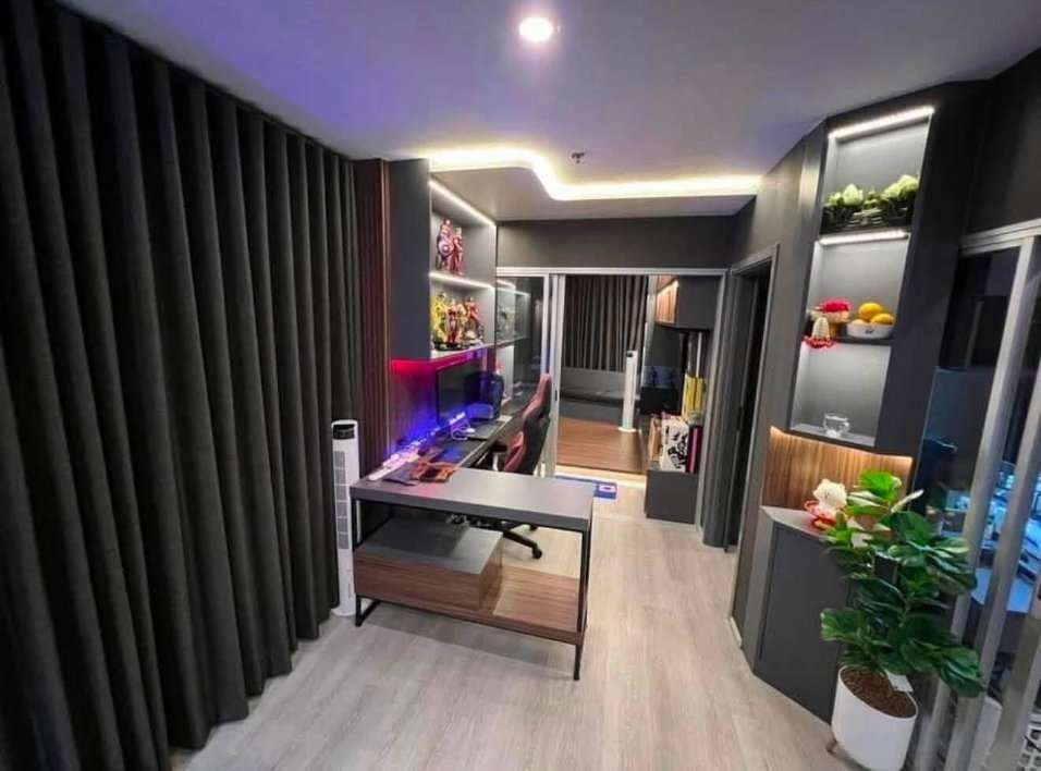 picture Elio Sathorn -         Wutthakat - 5/10