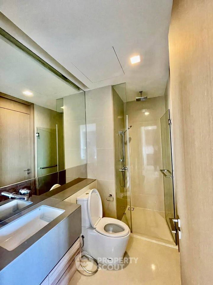 picture 2-BR Condo At The Esse Asoke, 46th Floor With MRT Sukhumvit (ID 2980506) - 5/11