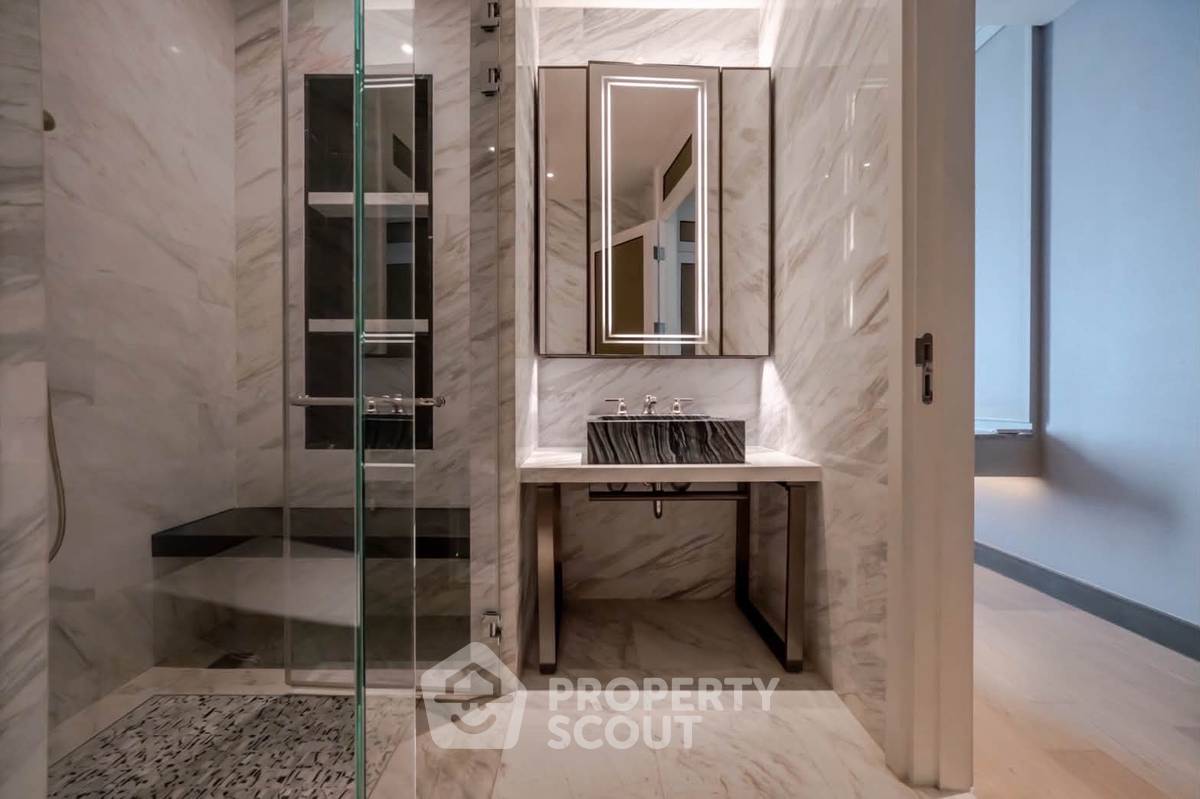 รูป คอนโด 3 ห้องนอน The Residences At Mandarin Oriental ใกล้ BTS สะพานตากสิน (ID 3083408) - รูปที่ 10/16
