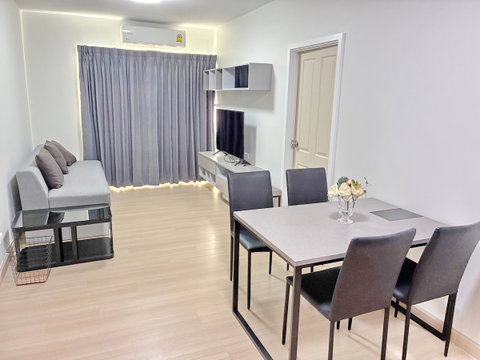 9818, 2 Br. condo for rent at Supalai Veranda Rama 9.