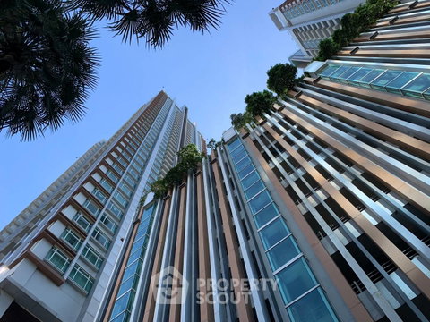 คอนโด 1 ห้องนอน ในโครงการ Circle Condominium ใกล้ MRT เพชรบุรี (ID 884327)
