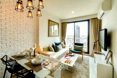 Condos for sale : High-Floor 1-BR 45 Sqm For Sale At Rhythm Sukhumvit 42, BTS Ekkamai (200m) (ID 889903)