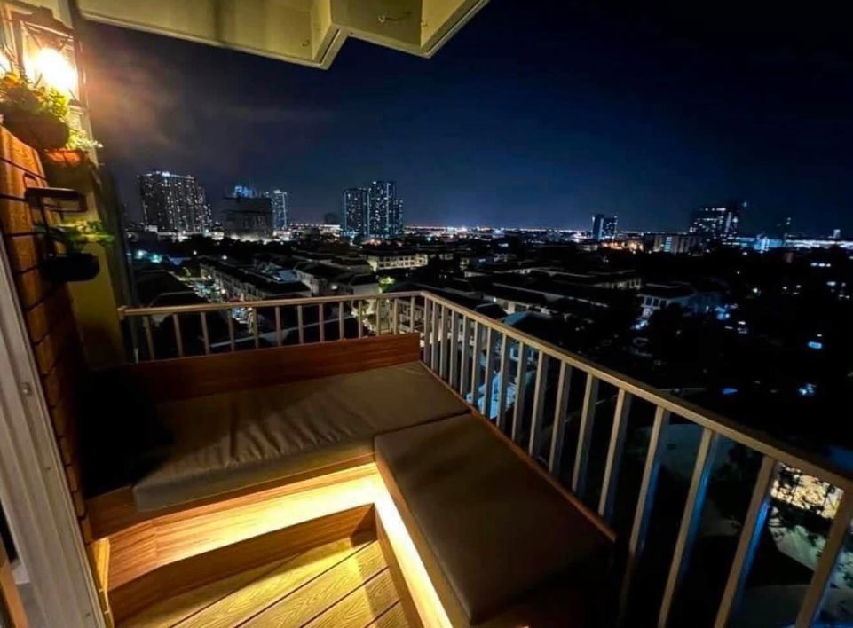 picture Elio Sathorn -         Wutthakat - 10/10