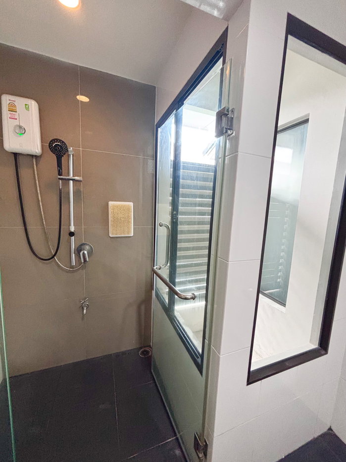 รูป ให้เช่า บ้านเดี่ยว 5 ห้องนอน โครงการ “ภัสสร เพรสทีจ บางนา-สุวรรณภูมิ” ใกล้เมกาบางนาและสนามบินสุวรรณภูมิ - รูปที่ 17/26