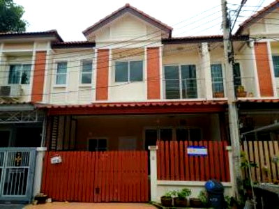 ขายทาวน์โฮม : ทาวน์เฮ้าส์ 21.7 ตร.ว. หมู่บ้านเจ้าพระยาทาวน์ ใกล้ตลาดเจ้าพระยา 
