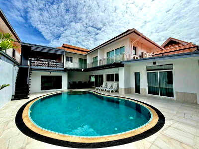เช่าบ้านเดี่ยว ชลบุรี : ให้เช่าบ้านพูลวิลล่า T.W. Palm Resort พัทยา บ้านหรู พร้อมอยู่
