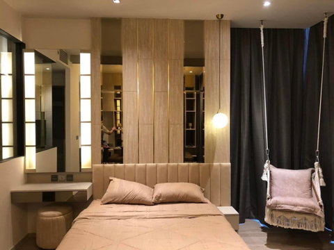 🏙️✨ FOR RENT: Ashton Silom — LUXURY HIGH-FLOOR LIVING IN THE HEART OF SILOM!  💰 Rental Price: 35,000 THB/month | 📲 Line ID: @condobkk (with @)