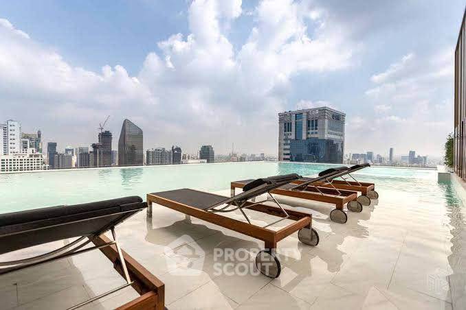 picture 2-BR Condo At The Esse Asoke, 46th Floor With MRT Sukhumvit (ID 2980506) - 2/11
