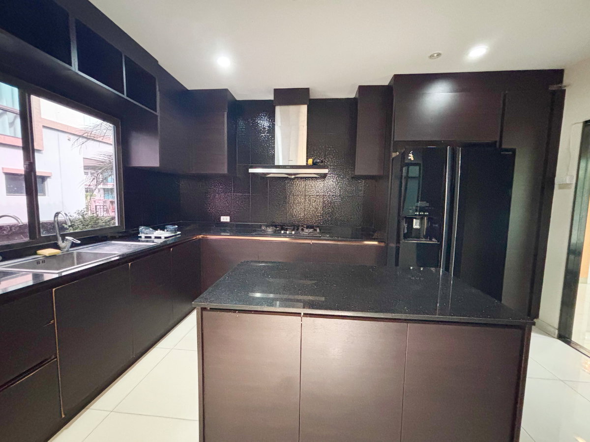 รูป ให้เช่า บ้านเดี่ยว 5 ห้องนอน โครงการ “ภัสสร เพรสทีจ บางนา-สุวรรณภูมิ” ใกล้เมกาบางนาและสนามบินสุวรรณภูมิ - รูปที่ 6/26