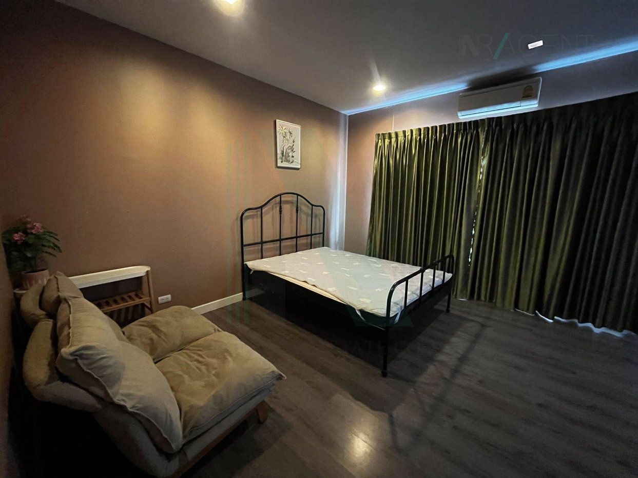 รูป ให้เช่าโฮมออฟฟิศ 3 ชั้น เพล็กซ์ เรสซิเดนซ์ นวมินทร์ 111 3 ห้องนอน 4 ห้องน้ำ - รูปที่ 6/8