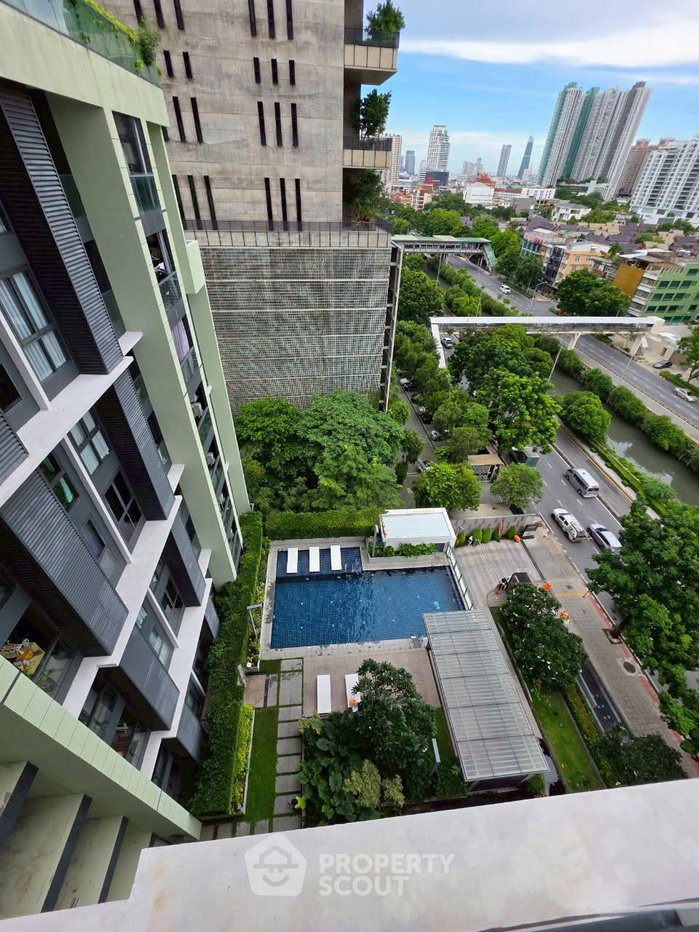 รูป คอนโด 1 ห้องนอน 38 ตร.ม. ให้เช่า Regal Sathon-Naradhiwas (ID 3086703) - รูปที่ 6/7
