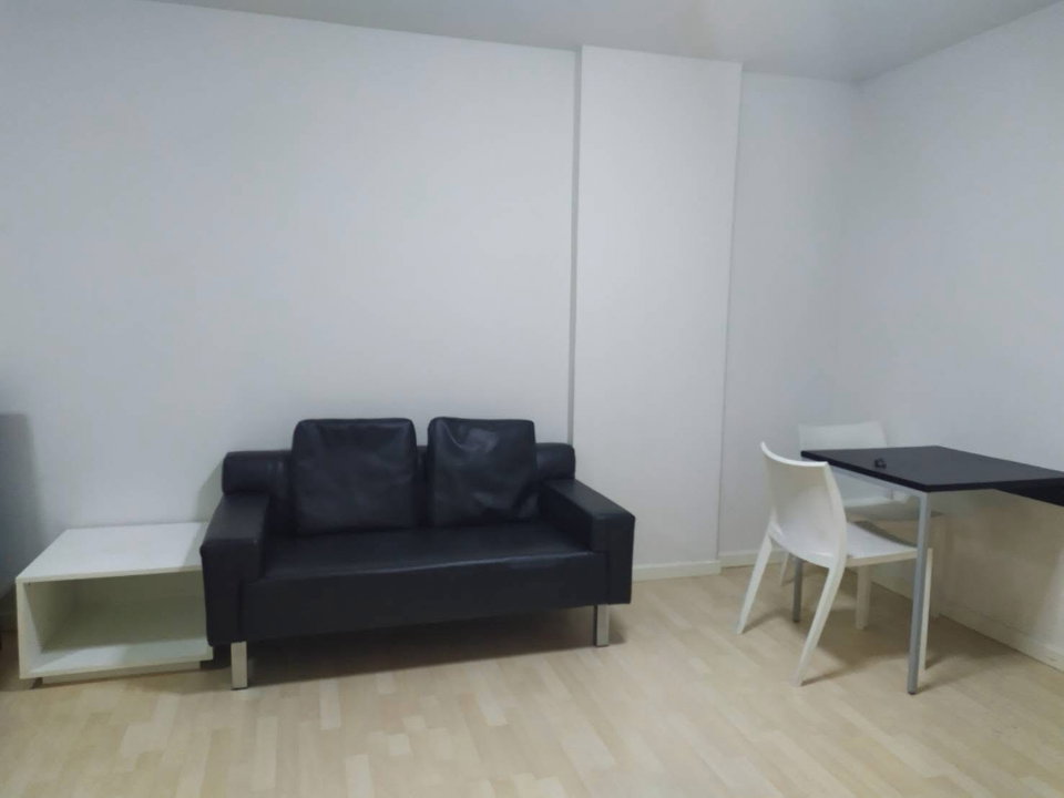 picture  D condo Charan -         Bangkhunnont - 3/13