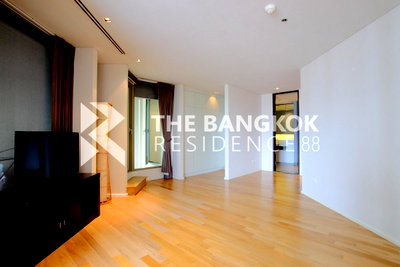 ขายคอนโด : The Lakes 💎 คอนโด Luxury 176 sq.m. สุดพรีเมียมทำเลทอง ใกล้ BTS สถานีอโศก