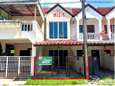 Townhouses for sale Chiang Mai : TOWN HOUSE 16 Sq.w. San Sai Chiang Mai for 1.6M