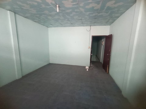 Hot Sale! Cheapest Townhouse Only 600k – Perfect for Renovation or House Flipping, High Profit Guaranteed!