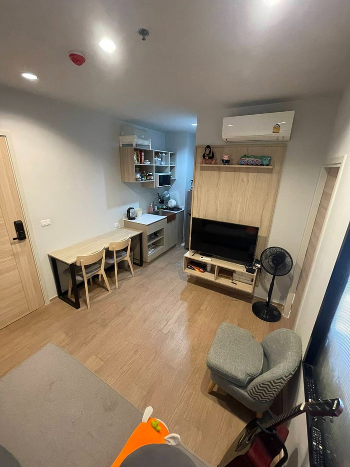 picture Condo For Sale COMMON TU On Nut - 3/4