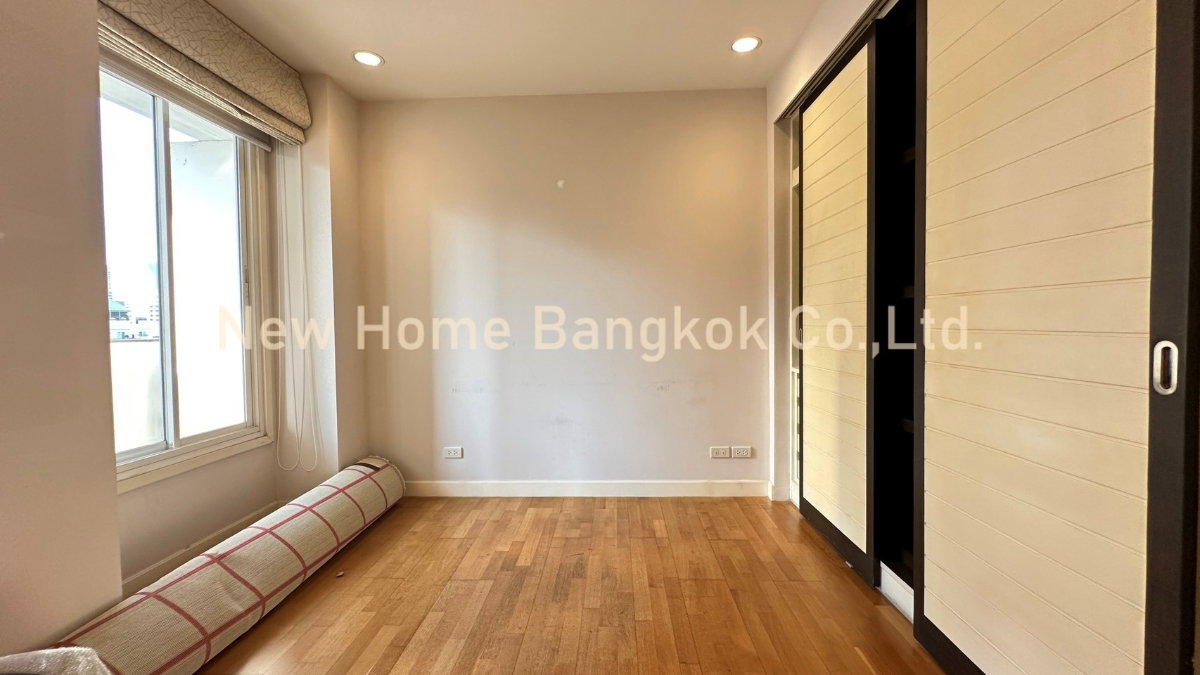 รูป Narathorn Place Condo for Rent 3 bedrooms Sathorn - รูปที่ 14/30