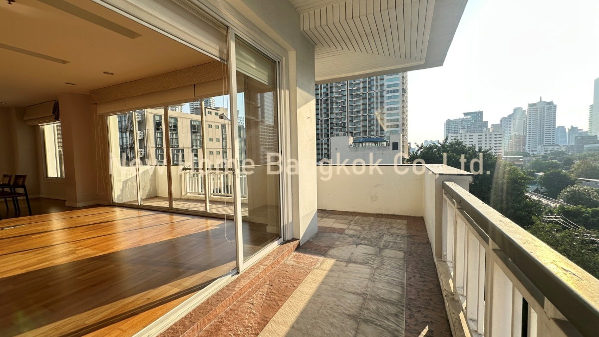 รูป Narathorn Place Condo for Rent 3 bedrooms Sathorn - รูปที่ 9/30