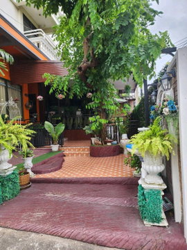Apartment building for sale, On Nut - Phra Khanong area.