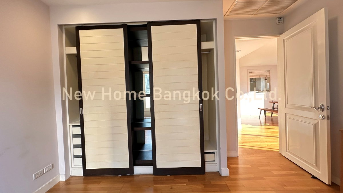 รูป Narathorn Place Condo for Rent 3 bedrooms Sathorn - รูปที่ 15/30