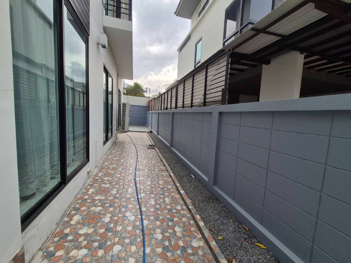 รูป บ้านลุมพินี สวนหลวง ร.9  Luxury Home - รูปที่ 10/35