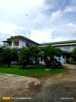 บ้านเดี่ยว สนามบินสุวรรณภูมิ : ขายบ้านและที่ดิน บางพลี สมุทรปราการ เนื้อที่รวม260ตร.ว. ประกอบด้วยบ้าน2ชั้น1หลัง พื้นที่ใช้สอย 110ตร.ม. บ้านชั้นเดียว1หลัง พื้นที่ใช้สอย 81ตร.ม. 