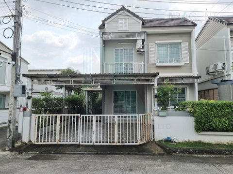 ขายบ้านแฝด โครงการ เดอะวิลเลจ บางนา - วงแหวน 2 2 ชั้น 3 ห้องนอน 2 ห้องน้ำ