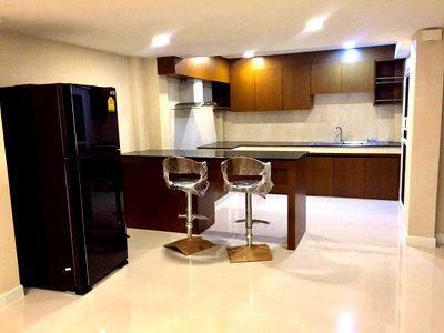 Townhouses for rent J Avenue Thonglor : LTH15963 - Pet Friendly Townhouse for Rent Ekkamai | 90K/Month 