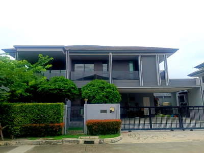 บ้านเดี่ยวให้เช่า : ให้เช่าบ้านเดี่ยว Setthasiri Krungthep Kreetha 2 บ้านหรูพร้อมอยู่ ใกล้ Clubhouse ทำเลกรุงเทพกรีฑา