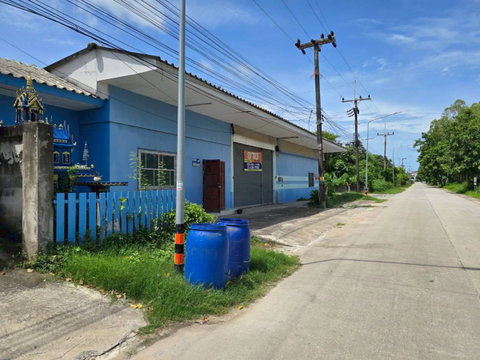 🏡 บ้านชั้นเดียว+โกดังหลังใหญ่ บนที่ดินแปลงมุม ใจกลางเมืองระยอง