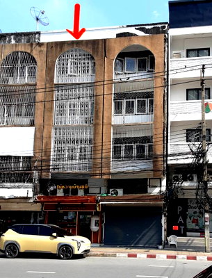 อาคารพาณิชย์ วิทยาลัยพณิชยการบางนา : 👑 [Prime Passive Income] 4-Story Commercial Building for Sale on Udom Suk Road – Secured with Premium Japanese Restaurant Tenant!