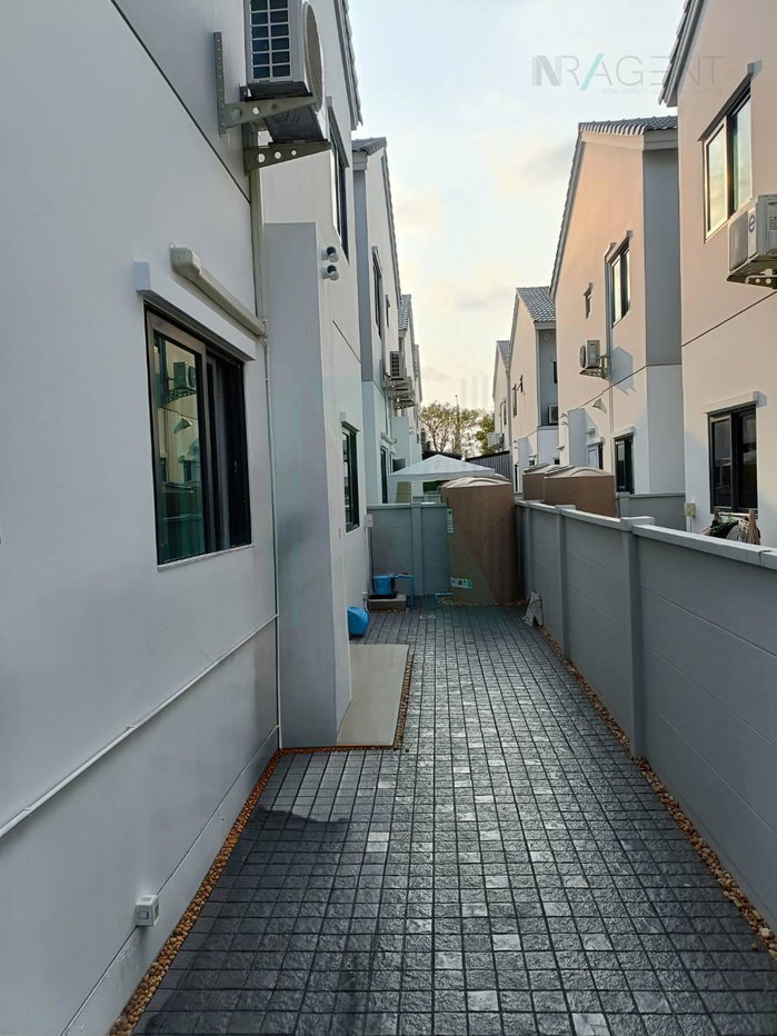 รูป 📌 ขายบ้านแฝด โครงการ เซนส์ บางนา-สุวรรณภูมิ 2 ชั้น 4 ห้องนอน 3 ห้องน้ำ - รูปที่ 4/8