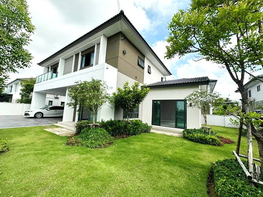 รูป [ให้เช่า] หมู่บ้าน เซนโทร บางบอน / 4 ห้องนอน 5 ห้องน้ำ / 110 ตรว. 300 ตรม. **85,000** บ้านเดี่ยวหลังใหญ่ตกแต่งสวย เฟอร์นิเจอร์และเครื่องใช้ไฟฟ้าครบชุด - รูปที่ 14/14