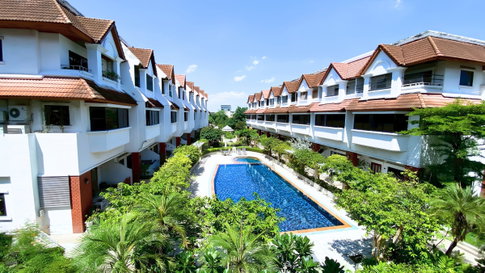 Lotus Point Townhouse for rent