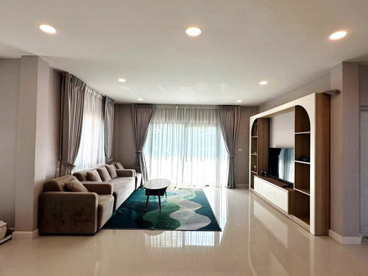 รูป [ให้เช่า] หมู่บ้าน เซนโทร บางบอน / 4 ห้องนอน 5 ห้องน้ำ / 110 ตรว. 300 ตรม. **85,000** บ้านเดี่ยวหลังใหญ่ตกแต่งสวย เฟอร์นิเจอร์และเครื่องใช้ไฟฟ้าครบชุด - รูปที่ 2/14