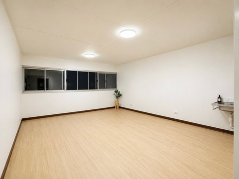 [Owner-Posted] ขายด่วน! ป๊อปปูล่าคอนโด เมืองทองธานี อาคาร T12 ชั้น 6 วิวนอก พึ่งรีโนเวทใหม่