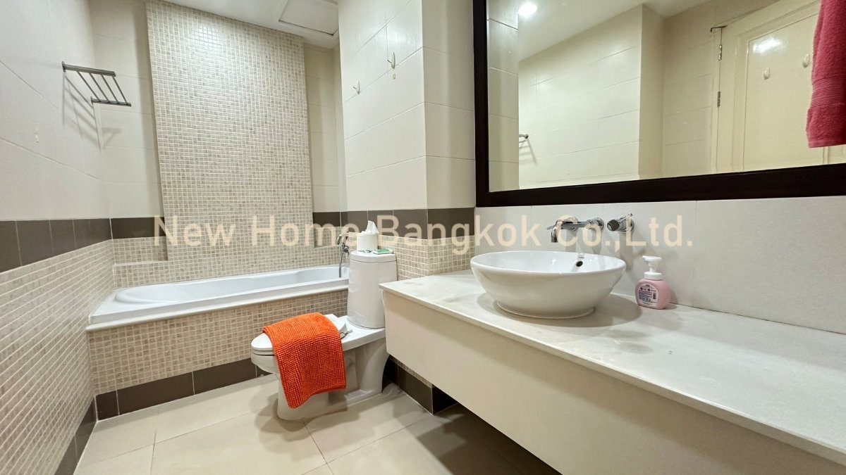 รูป Narathorn Place Condo for Rent 3 bedrooms Sathorn - รูปที่ 22/30