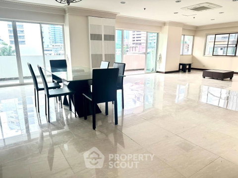 คอนโด 3 ห้องนอน ให้เช่า ใน 33 Tower ชั้น 6 • ใกล้ BTS พร้อมพงษ์ (ID 513140)