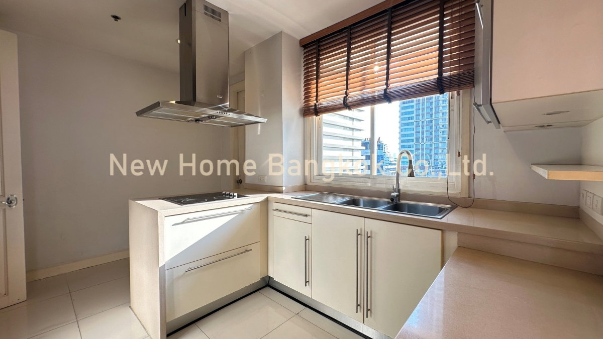 รูป Narathorn Place Condo for Rent 3 bedrooms Sathorn - รูปที่ 5/30