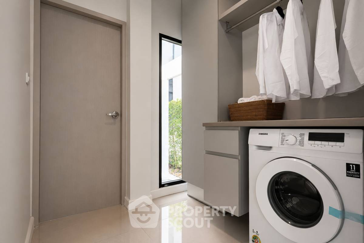 รูป บ้าน 4 ห้องนอน รับสัตว์เลี้ยง โครงการ AVIAN ศรีนครินทร์-กรุงเทพกรีฑา ใกล้สะพานสูง (ID 1543168) - รูปที่ 10/32