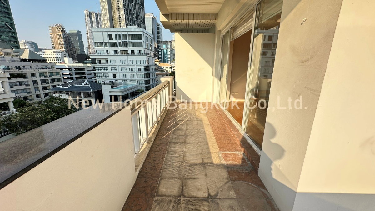 รูป Narathorn Place Condo for Rent 3 bedrooms Sathorn - รูปที่ 10/30