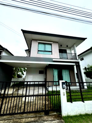 บ้านเดี่ยว บ.เอ็มเค เรสโตรองต์ กรุ๊ป : ขายบ้านแฝด โครงการ เดอะทรัสต์ สุวรรณภูมิ-เทพารักษ์ 2 ชั้น 3 ห้องนอน 2 ห้องน้ำ