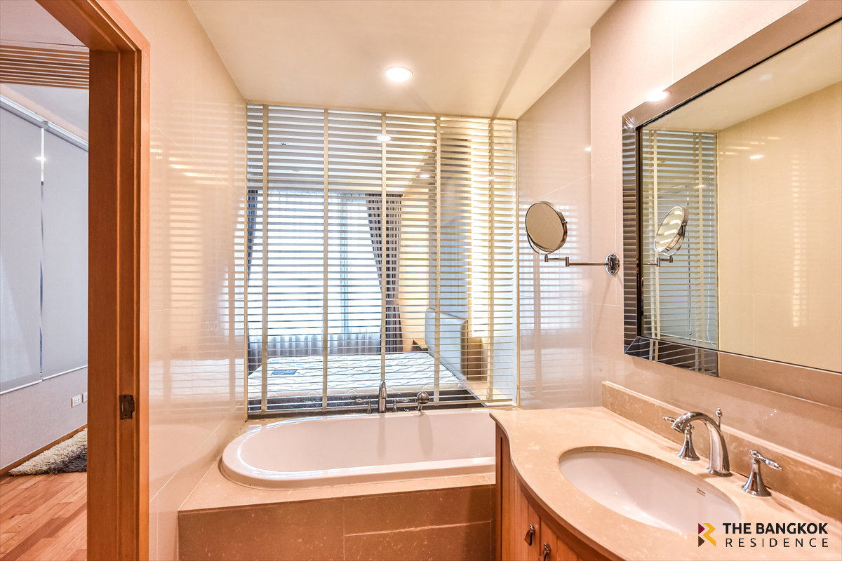 รูป  เช่าคอนโด 💙 The Empire Place, Duplex 2นอน 107ตร.ม. 55k 💎 ยูนิตว่าง แต่งสวย ใกล้ BTS ช่องนนทรี  - รูปที่ 12/13