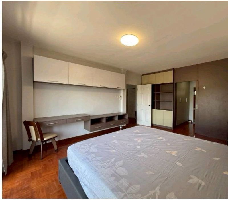 รูป ให้เช่าบ้านเดี่ยวหลังใหญ่ ม.คันทรีโฮม2 ใกล้ เจ ปาร์ค ศรีราชา - รูปที่ 11/12
