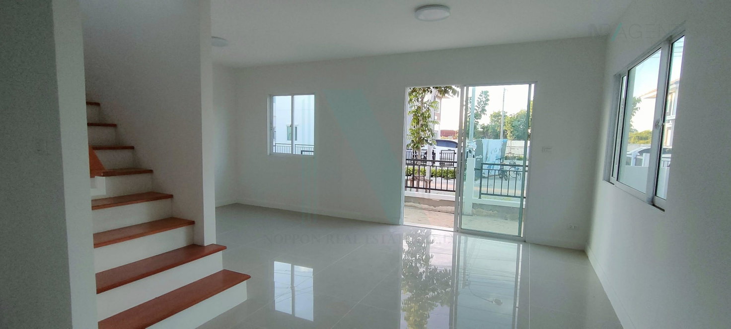 รูป ขายบ้านแฝด โครงการ แลนซีโอ คริป เทพารักษ์ - ตำหรุ 2 ชั้น 4 ห้องนอน 2 ห้องน้ำ - รูปที่ 3/8