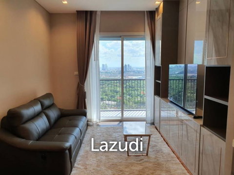 55 sqm high floor condo with park view at The Saint Residences Chatuchak